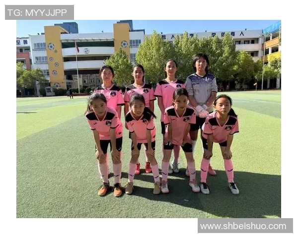 培养小孩成为足球明星的有效方法与实用技巧分享